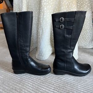 Keen - Bern Baby Bern - size 7, black leather boots